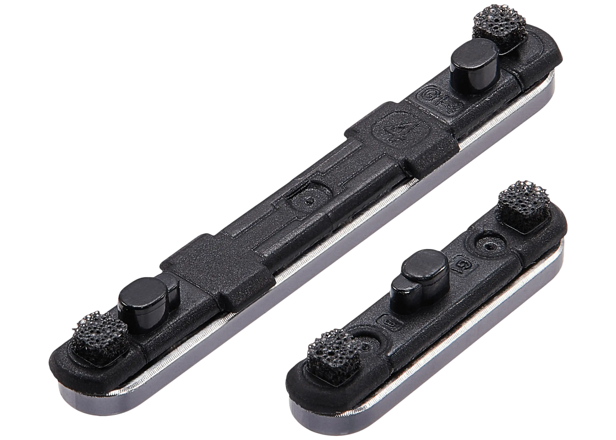 Google Pixel 9 Pro XL buttons – Obsidian detail